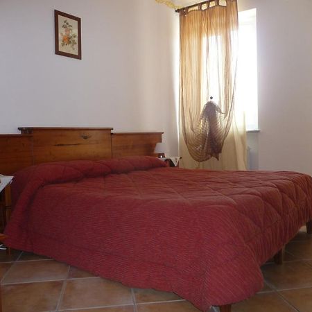 Вілла Agriturismo Cascina Vrona Monteu Roero Екстер'єр фото